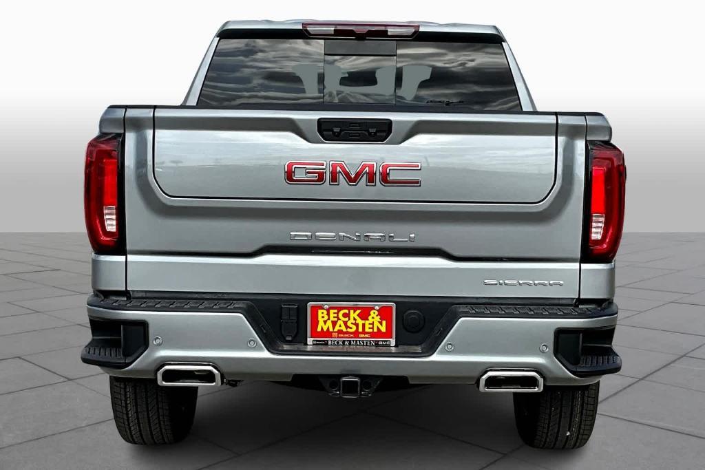 new 2025 GMC Sierra 1500 car, priced at $65,640