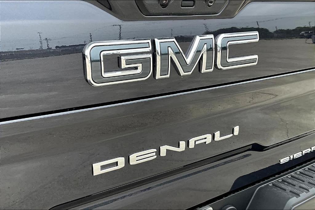 new 2024 GMC Sierra 2500 car, priced at $95,390