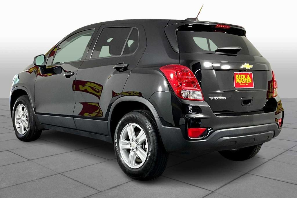 used 2022 Chevrolet Trax car, priced at $18,995