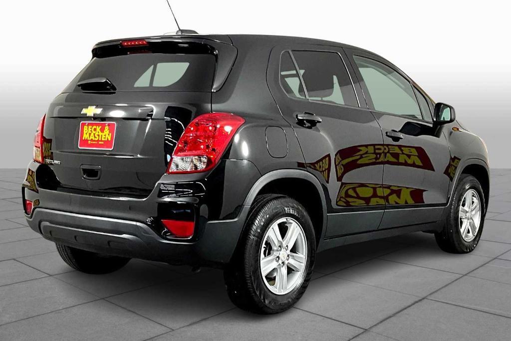 used 2022 Chevrolet Trax car, priced at $18,995