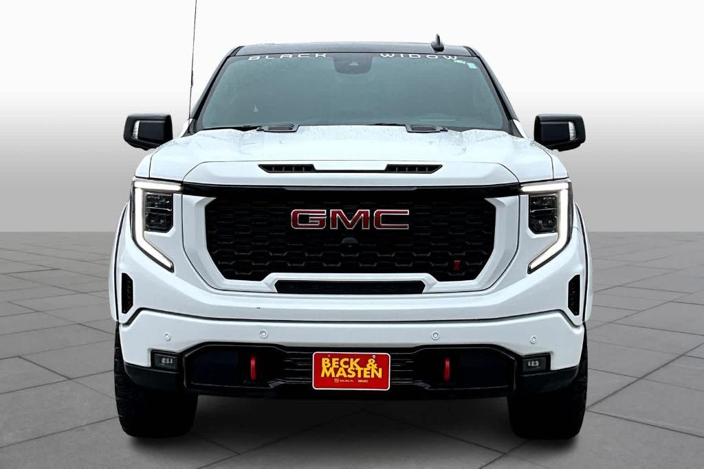 used 2022 GMC Sierra 1500 car, priced at $65,900