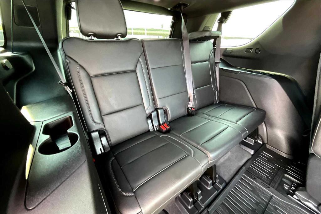 used 2021 GMC Yukon car, priced at $47,995