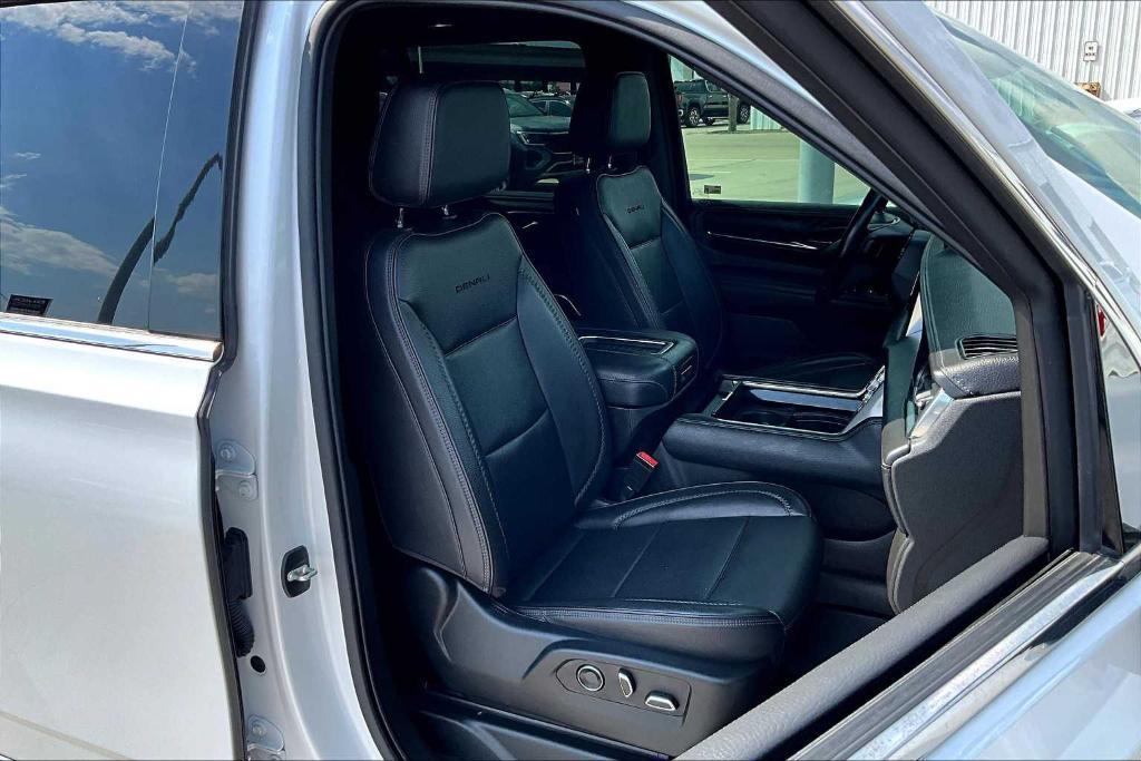 used 2021 GMC Yukon car, priced at $47,995