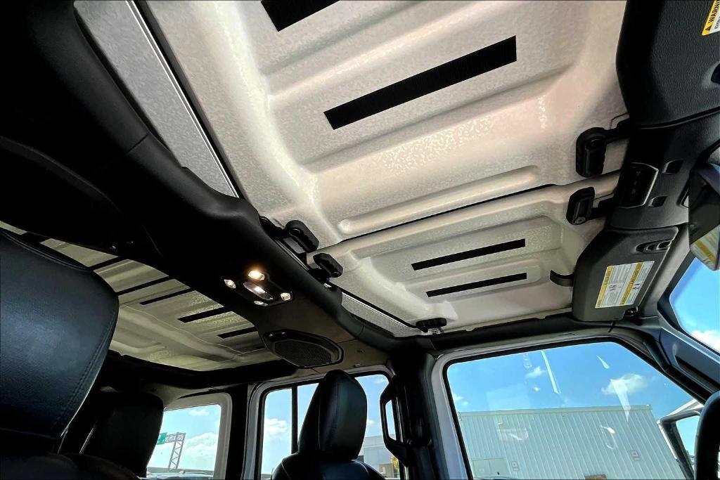 used 2020 Jeep Wrangler Unlimited car, priced at $35,214