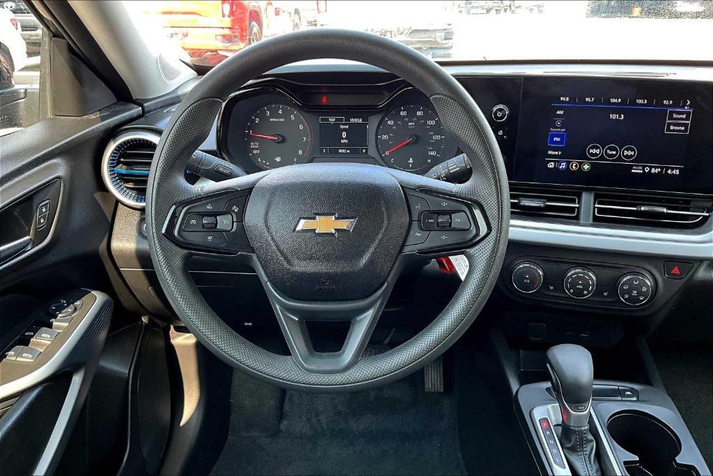 used 2025 Chevrolet Trax car, priced at $23,900