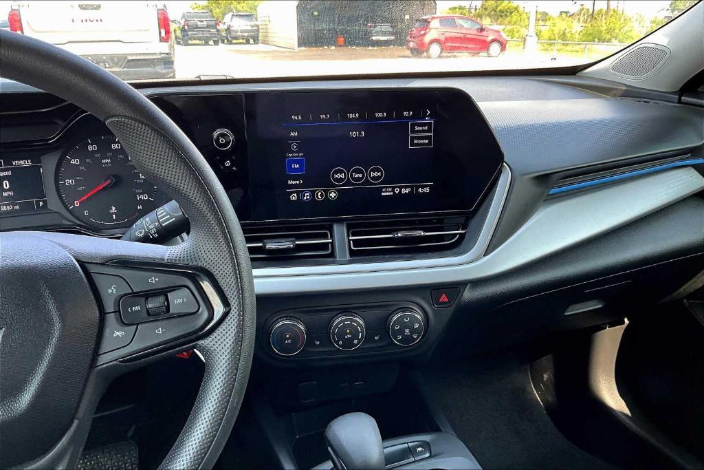 used 2025 Chevrolet Trax car, priced at $23,900