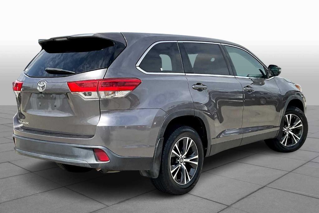 used 2019 Toyota Highlander car, priced at $18,500