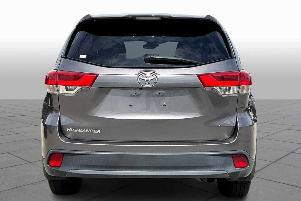 used 2019 Toyota Highlander car, priced at $18,500