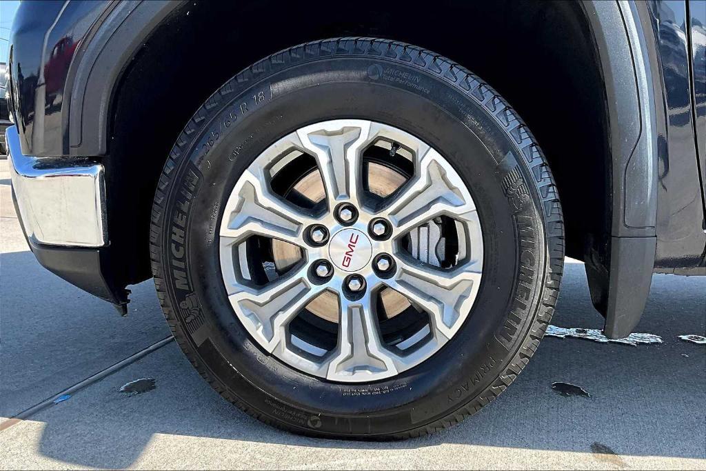 used 2024 GMC Sierra 1500 car, priced at $48,900