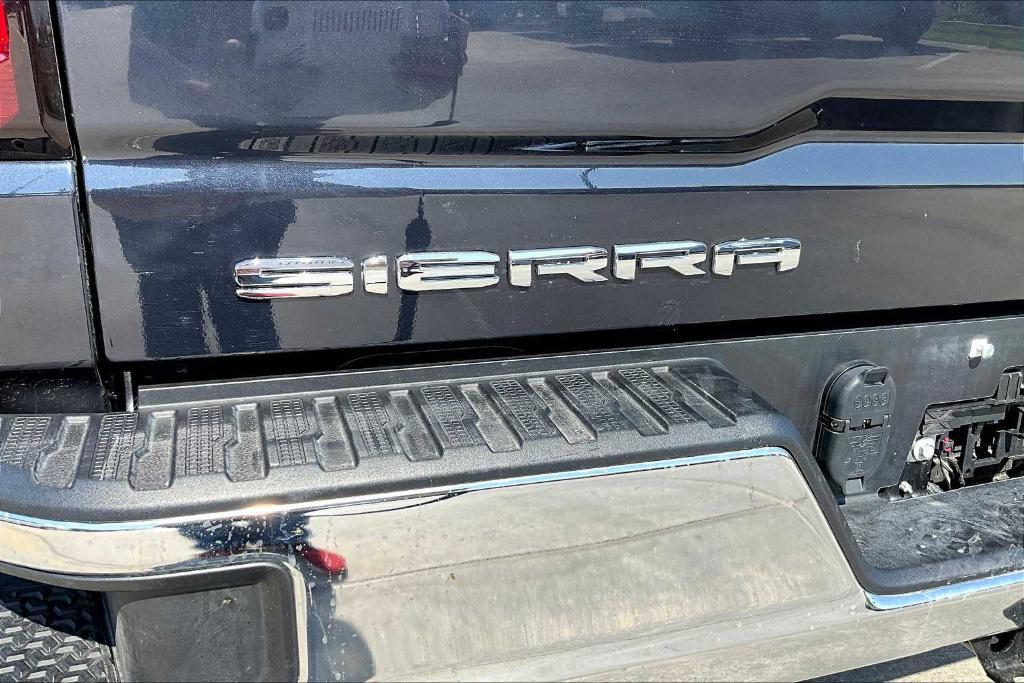 used 2024 GMC Sierra 1500 car, priced at $48,900