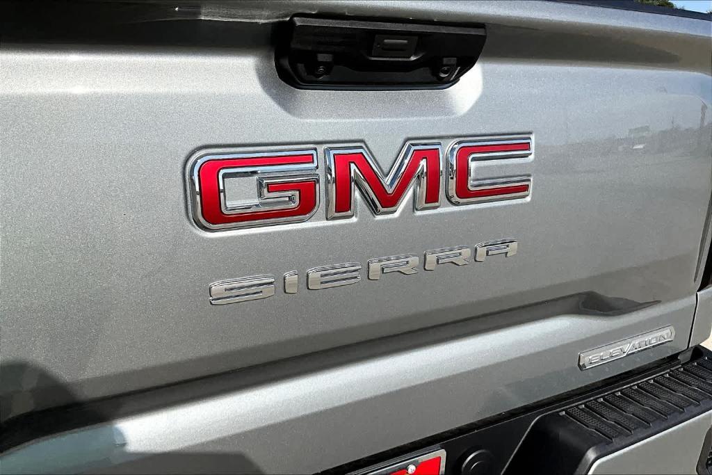 new 2025 GMC Sierra 1500 car, priced at $48,341