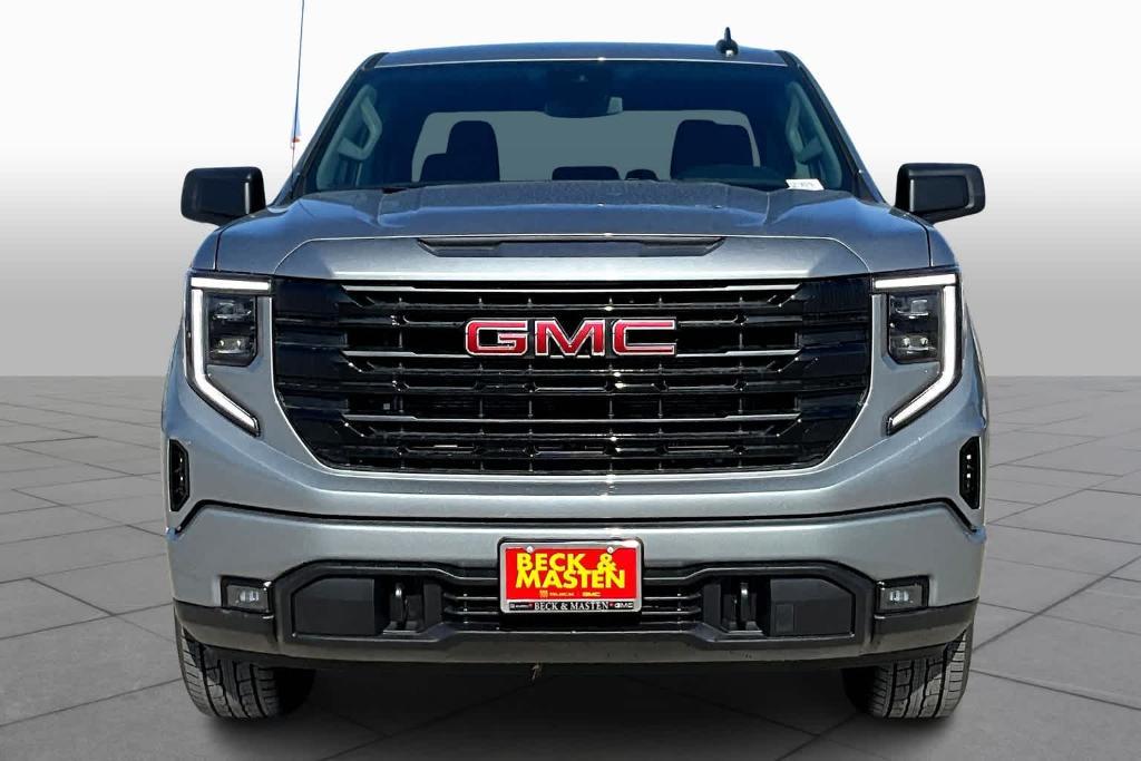 new 2025 GMC Sierra 1500 car, priced at $48,341