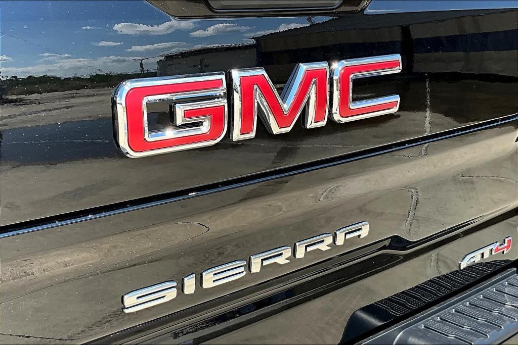 new 2025 GMC Sierra 1500 car, priced at $72,067