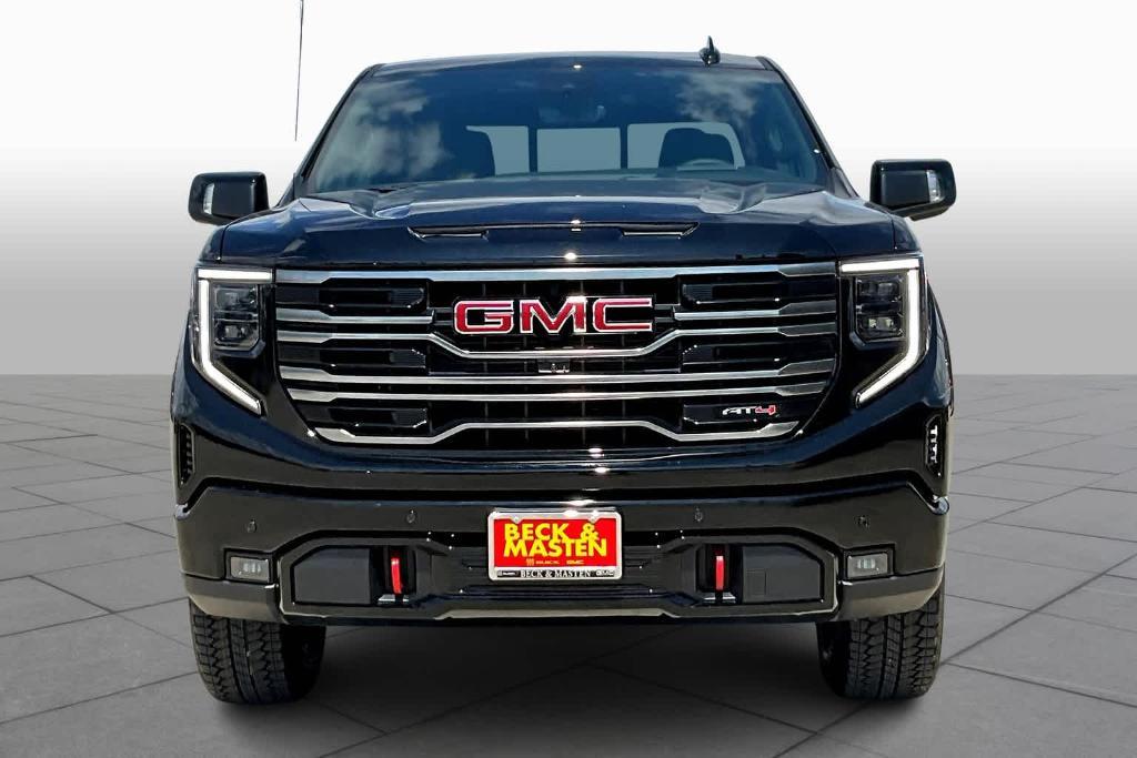 new 2025 GMC Sierra 1500 car, priced at $72,067