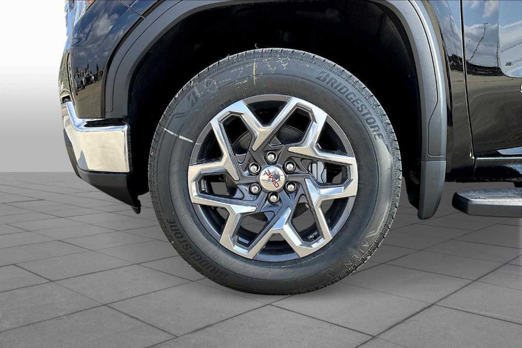 new 2025 GMC Sierra 1500 car, priced at $57,376