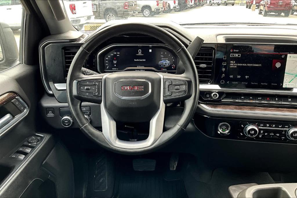 used 2023 GMC Sierra 1500 car, priced at $40,726