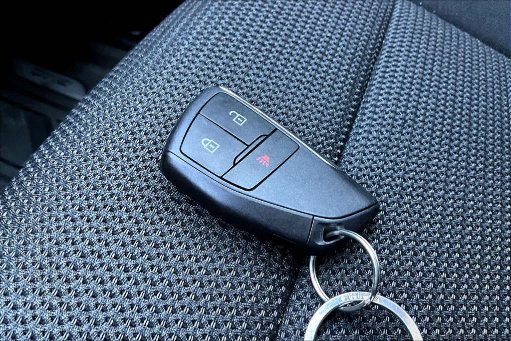 used 2024 GMC Canyon car, priced at $34,900