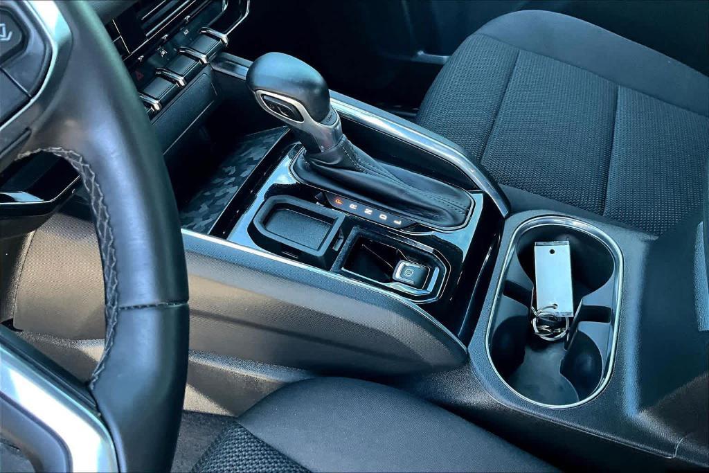 used 2024 GMC Canyon car, priced at $34,900