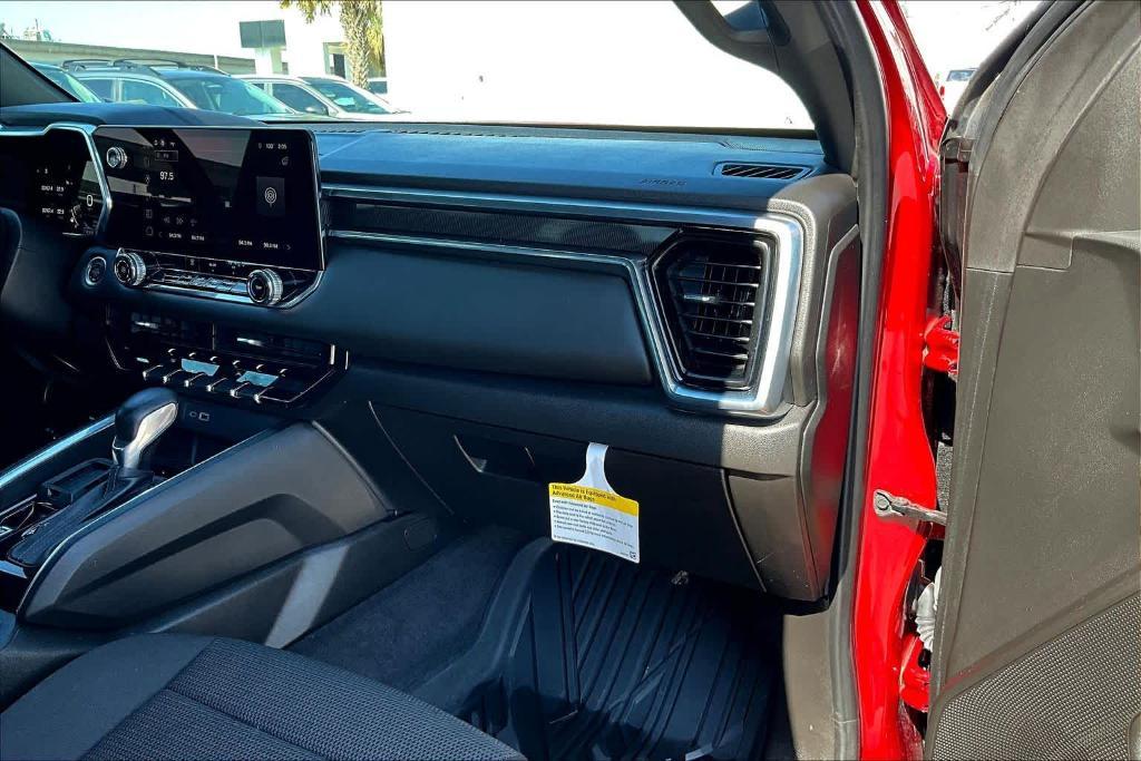 used 2024 GMC Canyon car, priced at $34,900