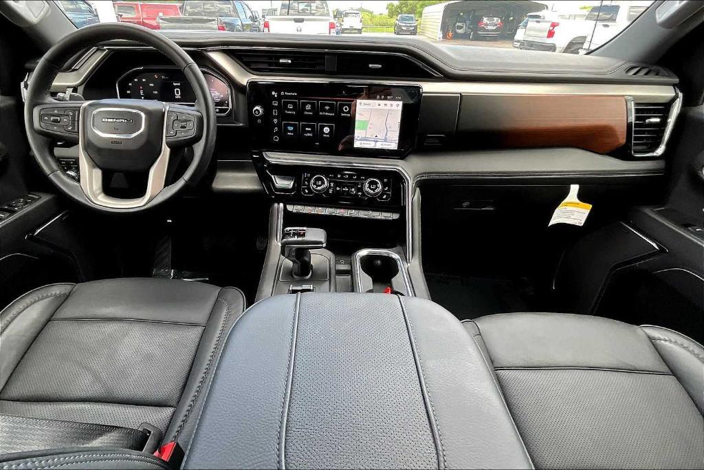used 2025 GMC Sierra 1500 car, priced at $68,900