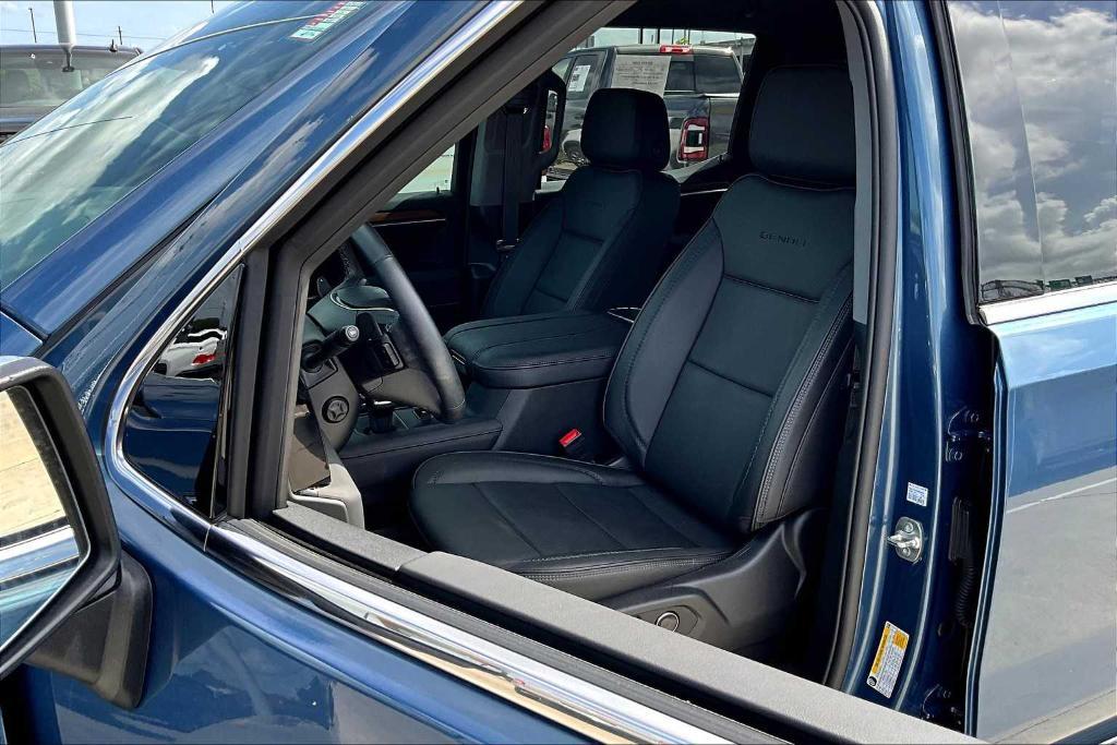 used 2025 GMC Sierra 1500 car, priced at $68,900