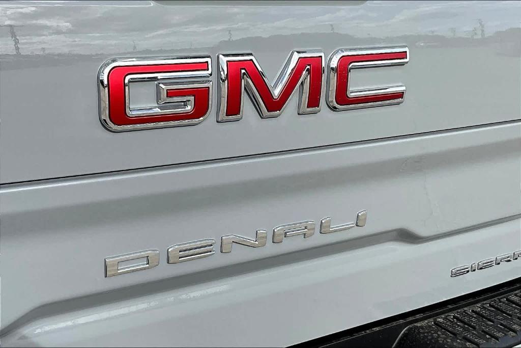 new 2025 GMC Sierra 1500 car, priced at $66,635