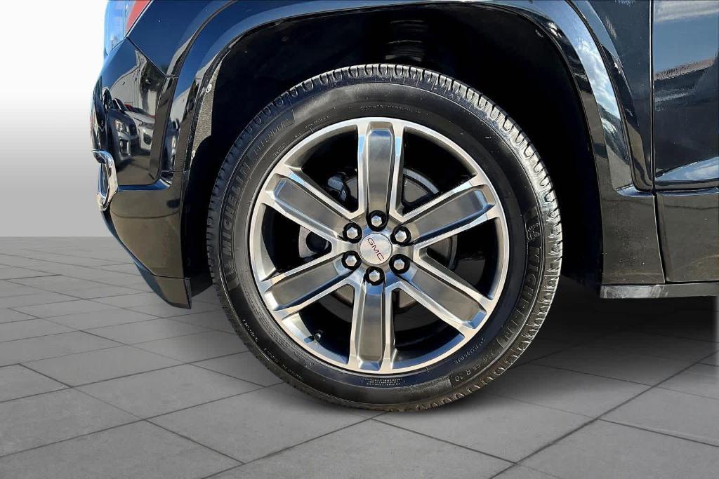 used 2019 GMC Acadia car, priced at $22,900