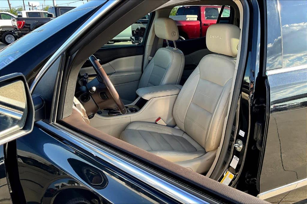 used 2019 GMC Acadia car, priced at $22,900