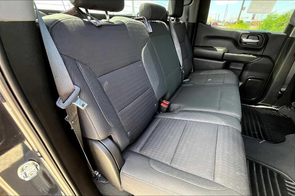 used 2022 Chevrolet Silverado 1500 car, priced at $30,900