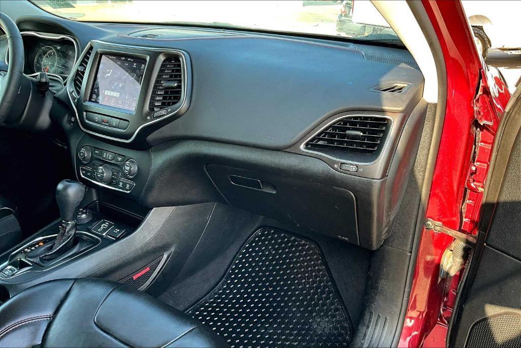 used 2021 Jeep Cherokee car, priced at $23,657