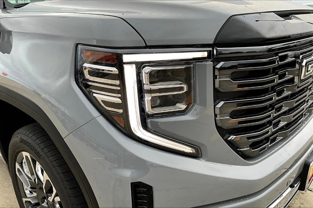 new 2025 GMC Sierra 1500 car, priced at $82,451