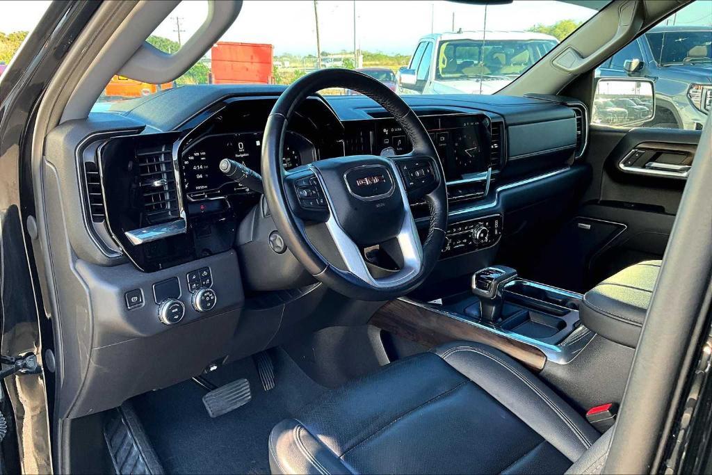 used 2023 GMC Sierra 1500 car, priced at $46,998