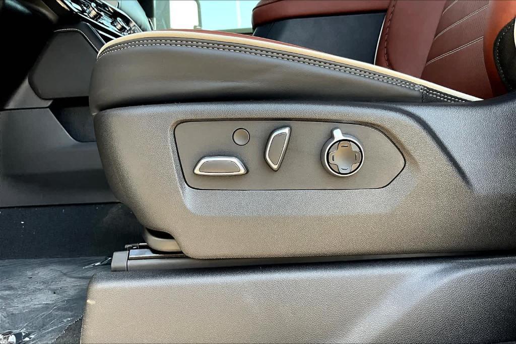new 2025 GMC Sierra 3500 car, priced at $104,435