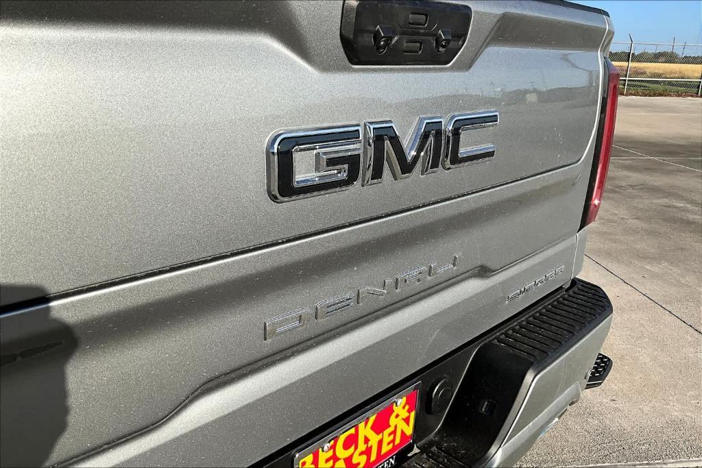 new 2024 GMC Sierra 1500 car, priced at $84,555