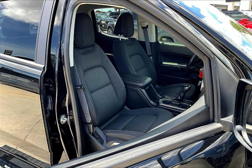 used 2022 GMC Canyon car, priced at $30,999