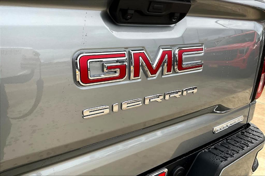 new 2025 GMC Sierra 1500 car, priced at $59,735