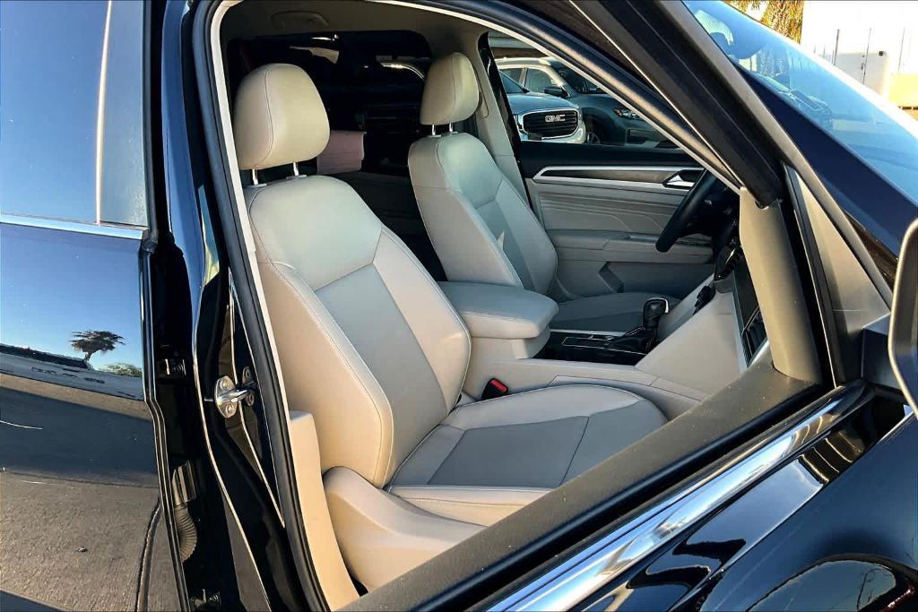 used 2022 Volkswagen Atlas car, priced at $25,984