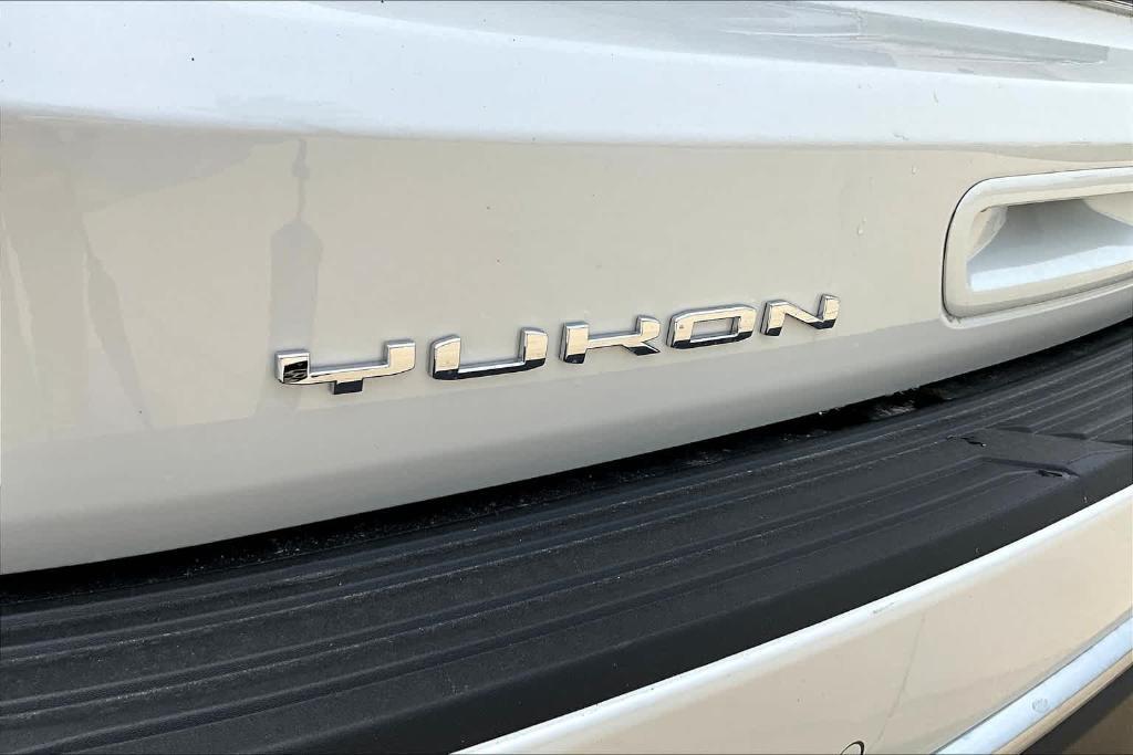new 2024 GMC Yukon XL car, priced at $93,710