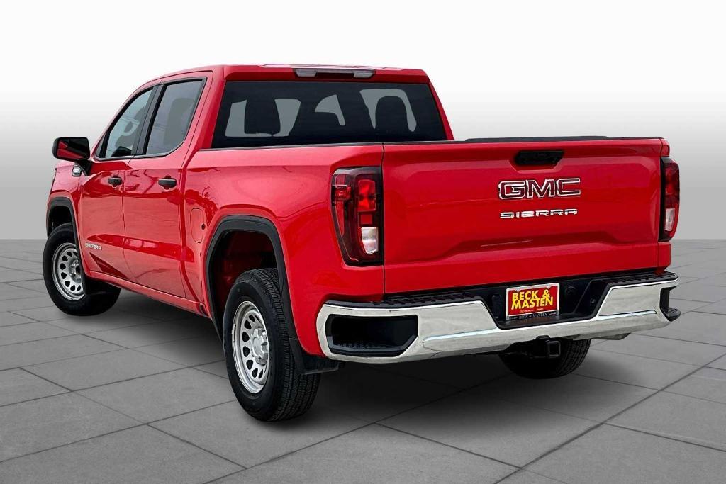 new 2025 GMC Sierra 1500 car, priced at $38,211