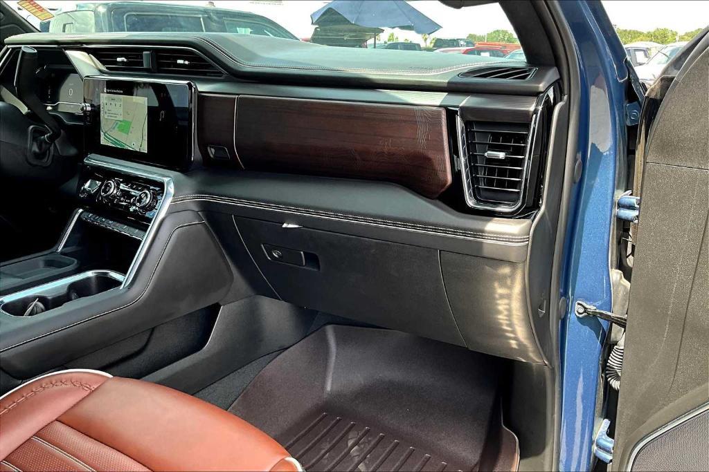 used 2024 GMC Sierra 2500 car, priced at $81,900