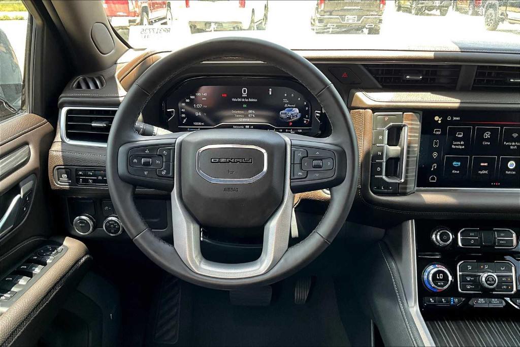 used 2024 GMC Yukon car