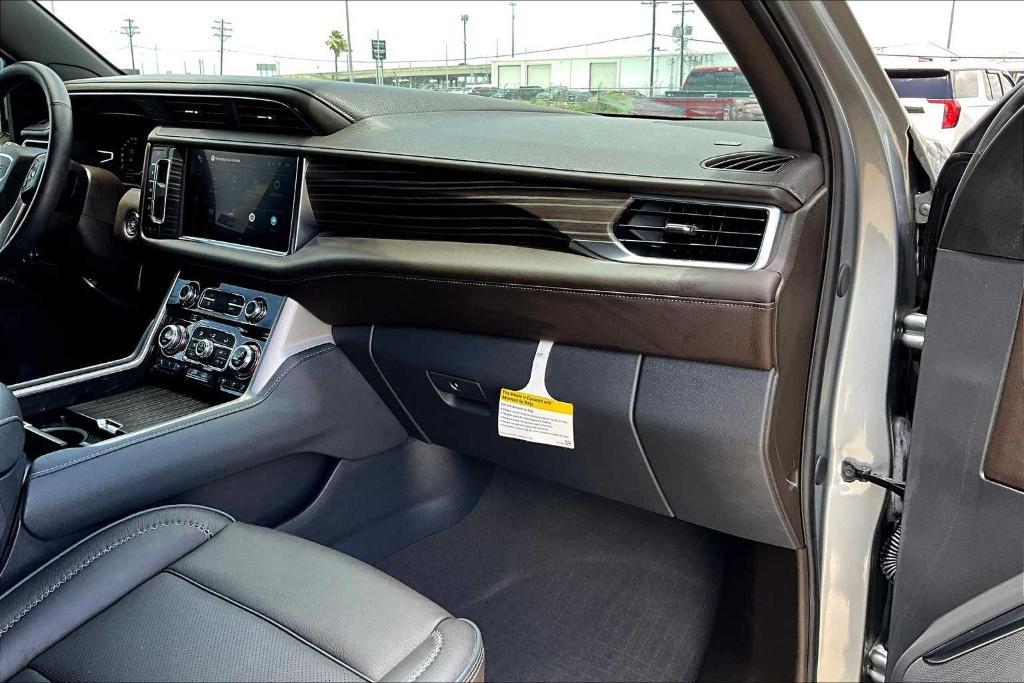 used 2024 GMC Yukon car