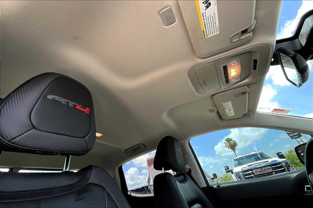 used 2021 GMC Canyon car, priced at $32,900