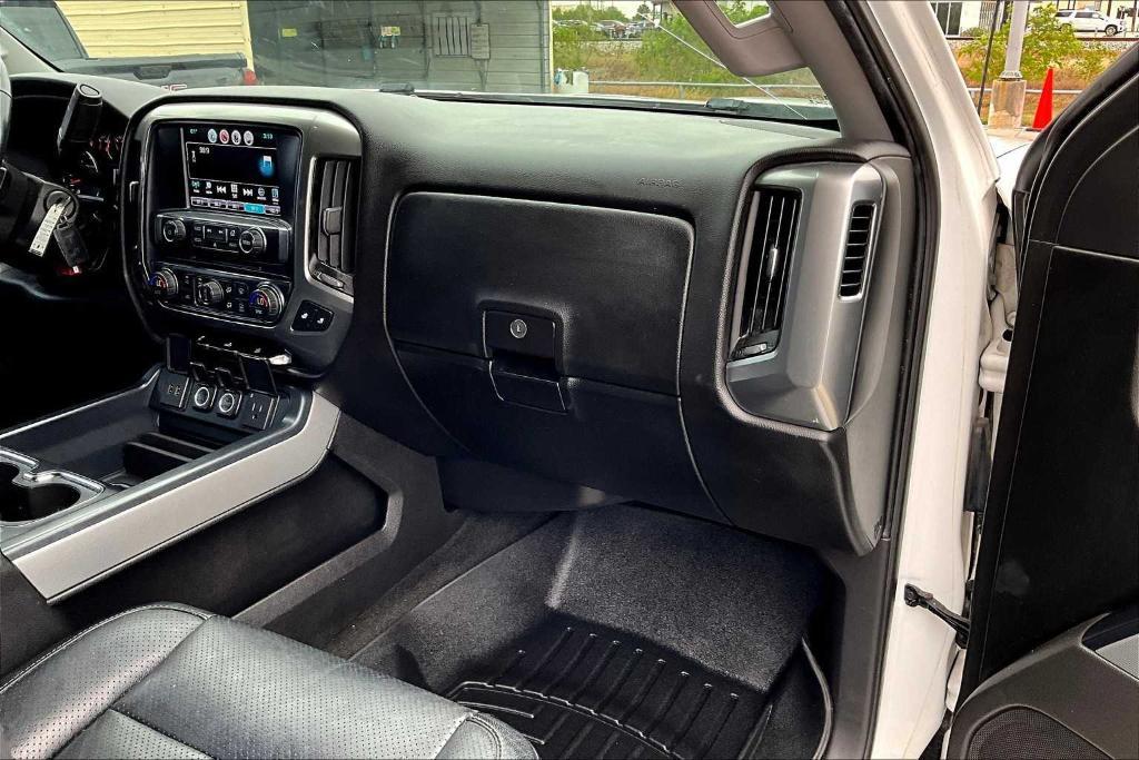 used 2018 Chevrolet Silverado 1500 car, priced at $28,400