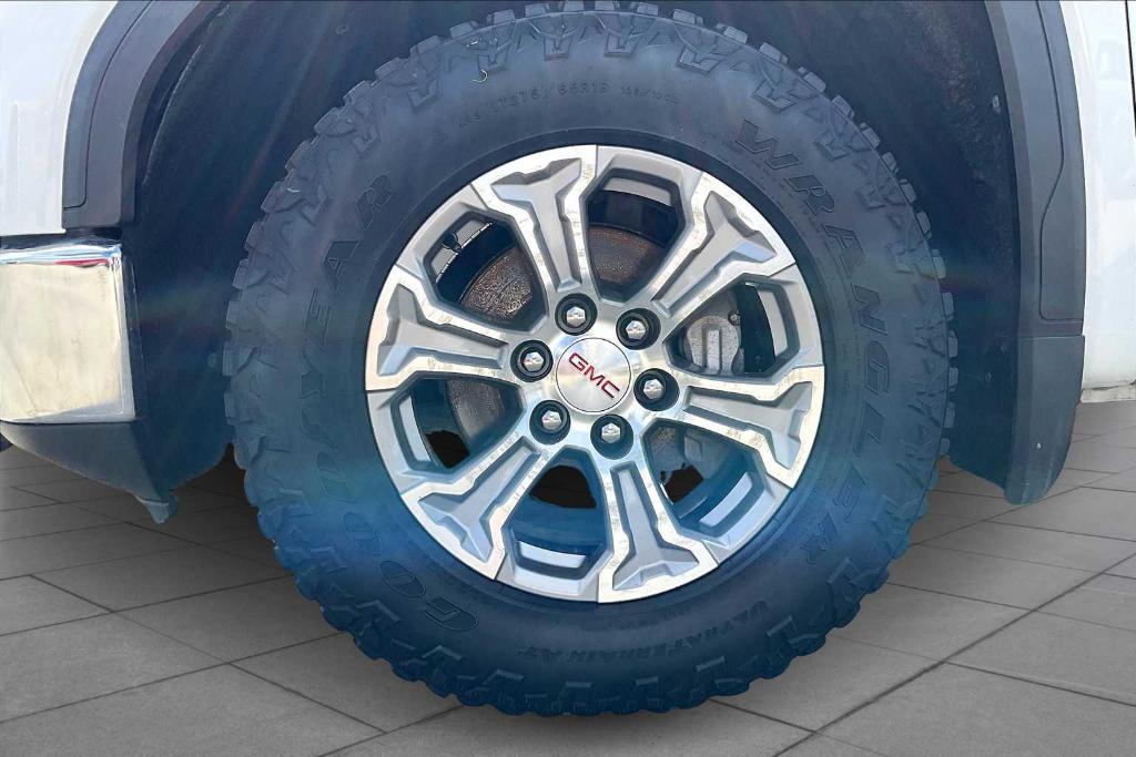 used 2020 GMC Sierra 1500 car, priced at $28,499