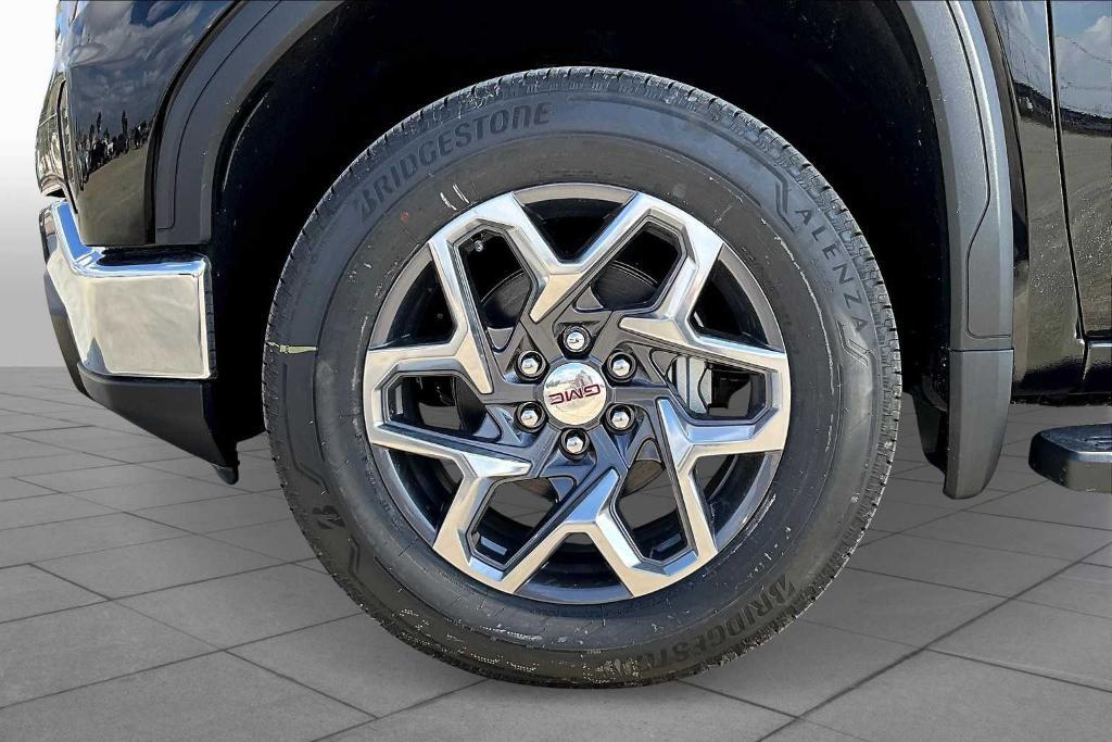 new 2025 GMC Sierra 1500 car, priced at $56,071