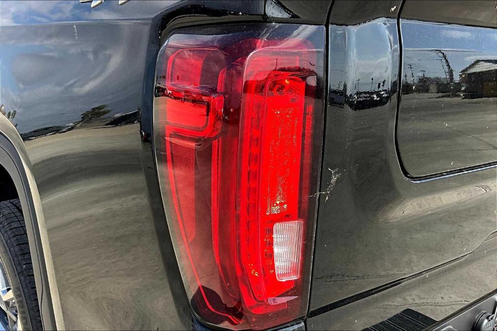 new 2025 GMC Sierra 1500 car, priced at $56,071