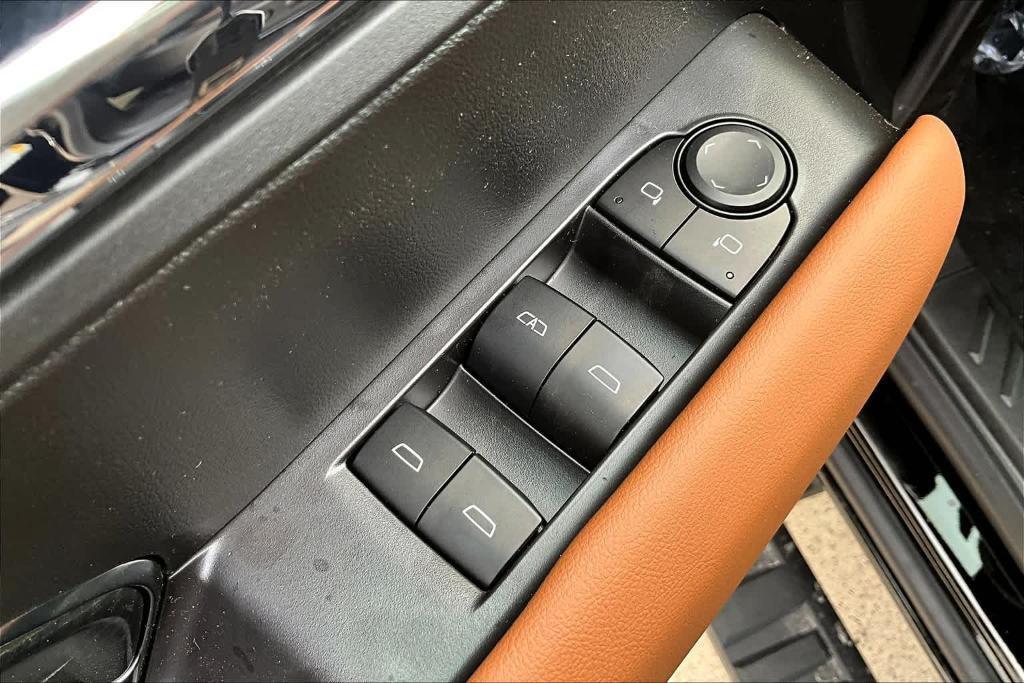 new 2025 GMC Canyon car, priced at $46,837
