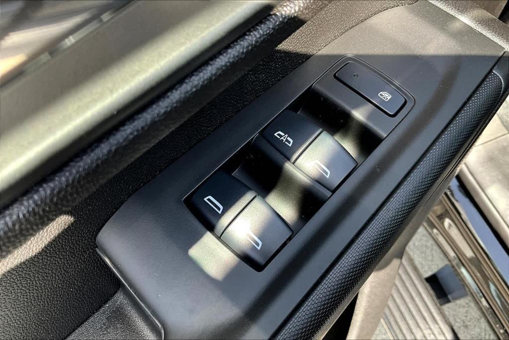 new 2025 GMC Sierra 2500 car, priced at $60,288