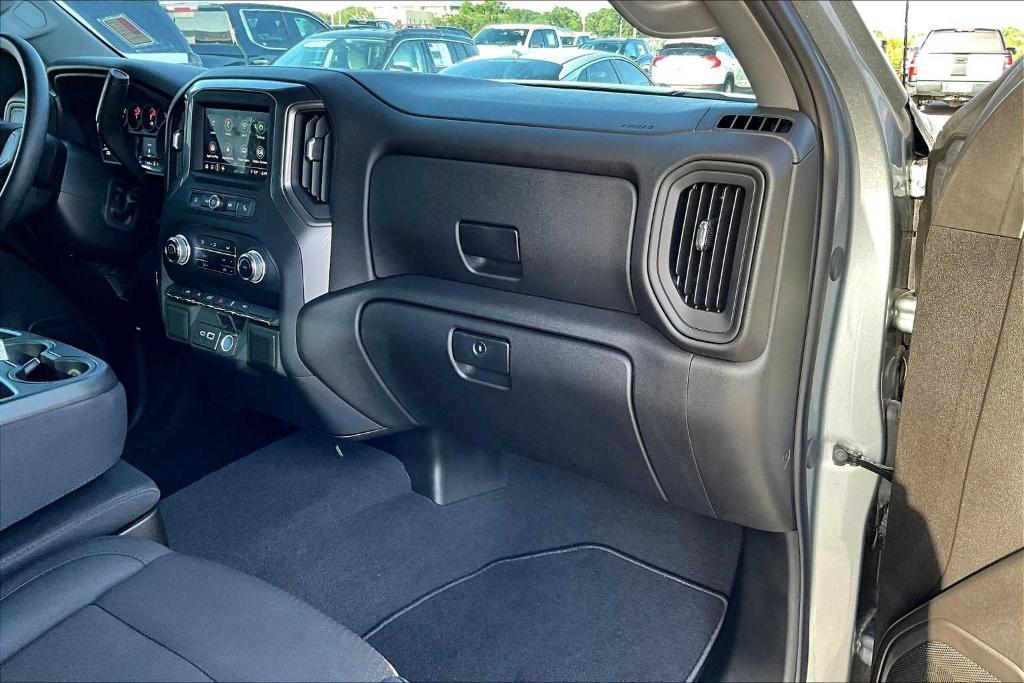 used 2025 GMC Sierra 1500 car, priced at $42,400